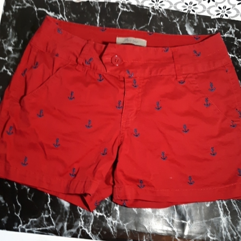 Blue Epic 10 red anchor shorts beach vacation